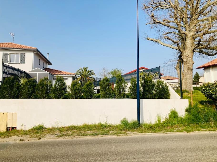 Ondres : Maison Moderne Proche Plage Et Centre Ville Bagian luar foto